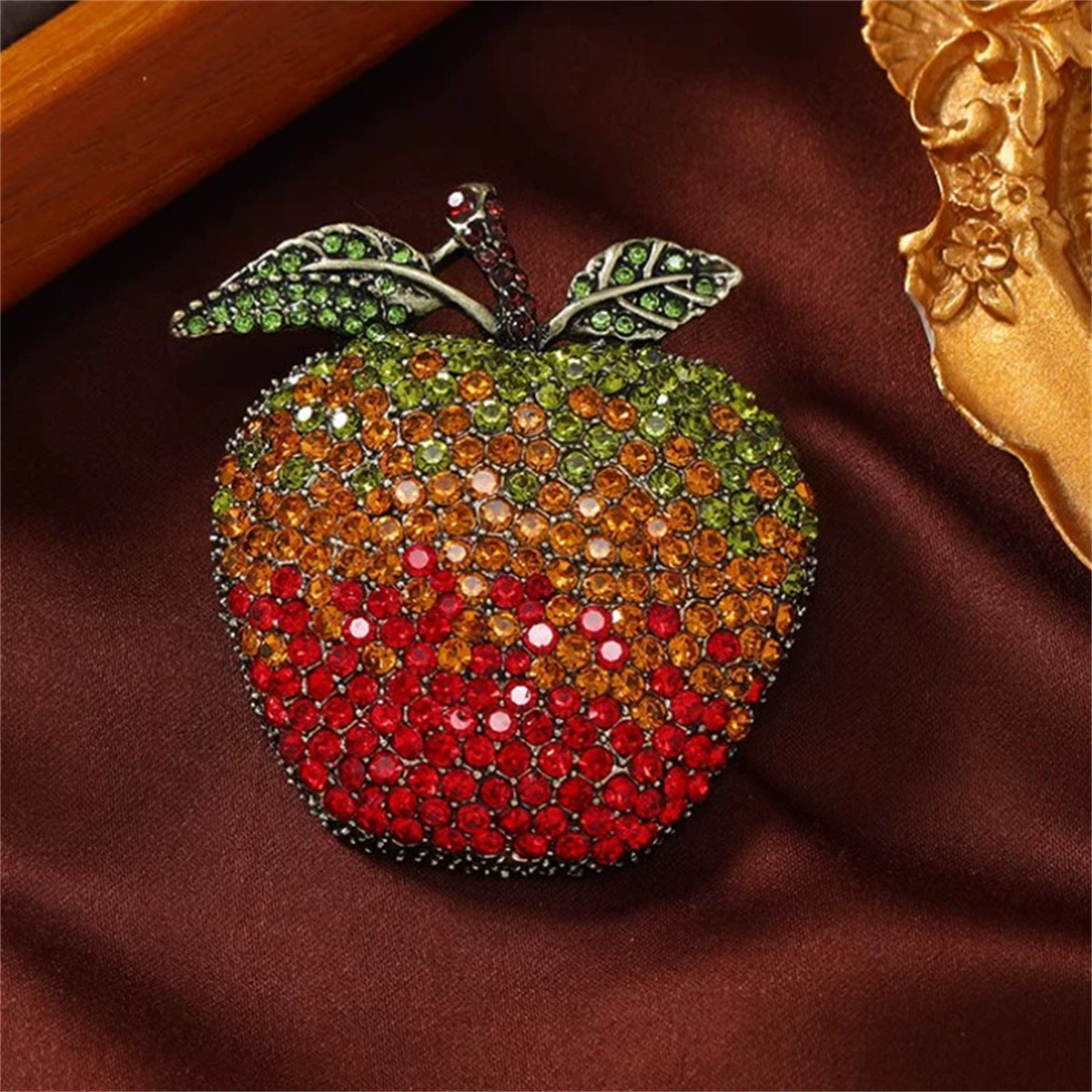 Literary Retro Apple Brooch Ha - огляд і ціна Eve Jewelry & Watches Distribuidor Oficial Rolex
