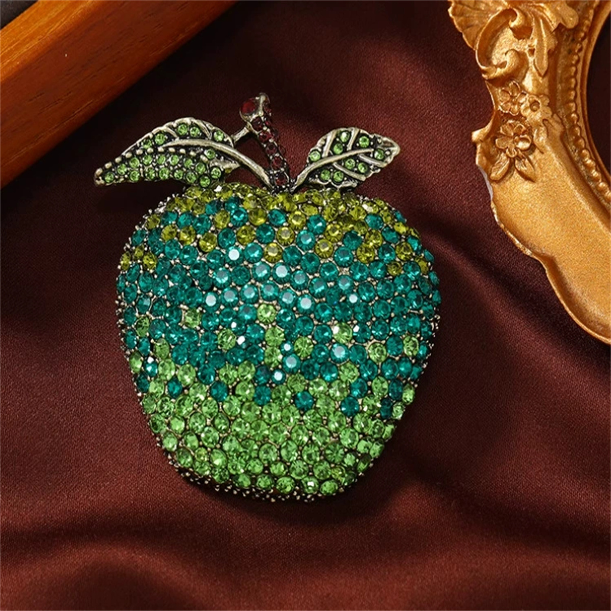 Literary Retro Apple Brooch Ha - огляд і ціна Eve Jewelry & Watches Distribuidor Oficial Rolex